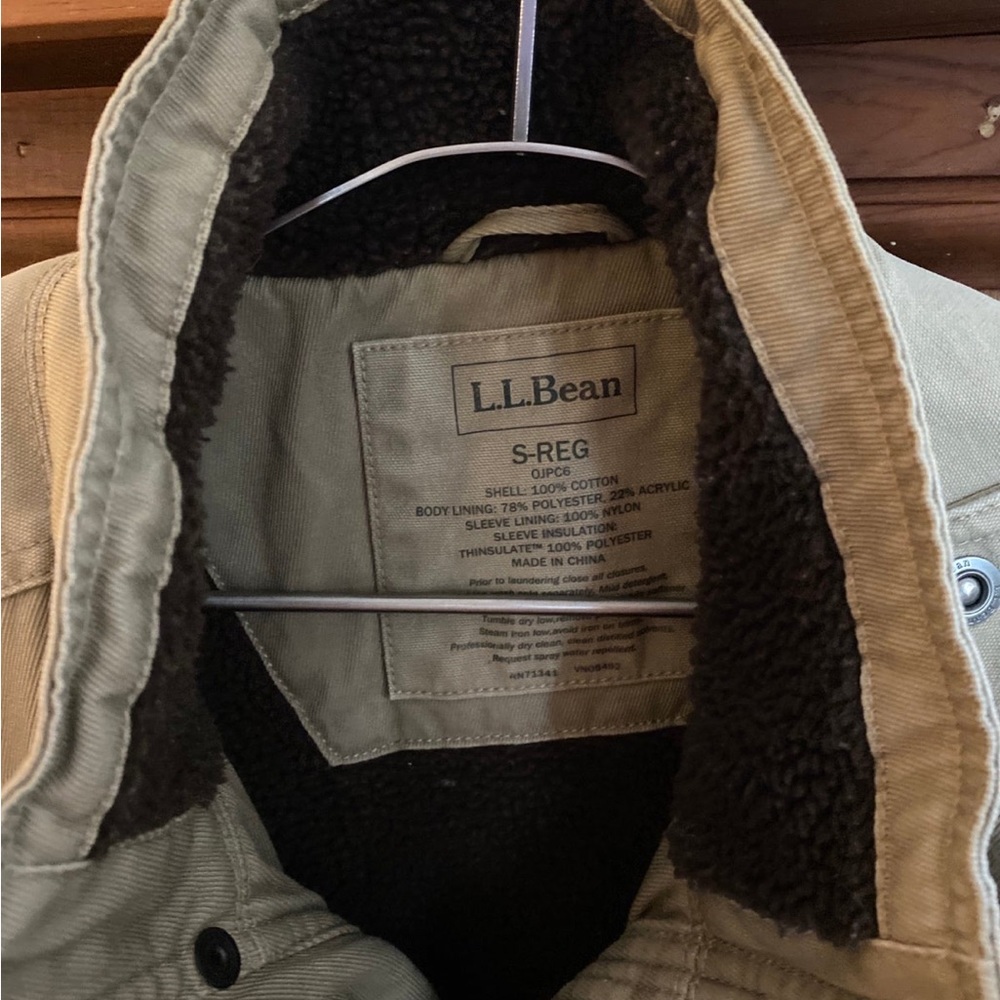 LL Bean utility jacket. Heavy weight. Great condition
